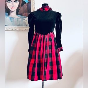 80s Red Plaid Dress made in US by Yves Saint Laurent size Women’s XS S Junior 14